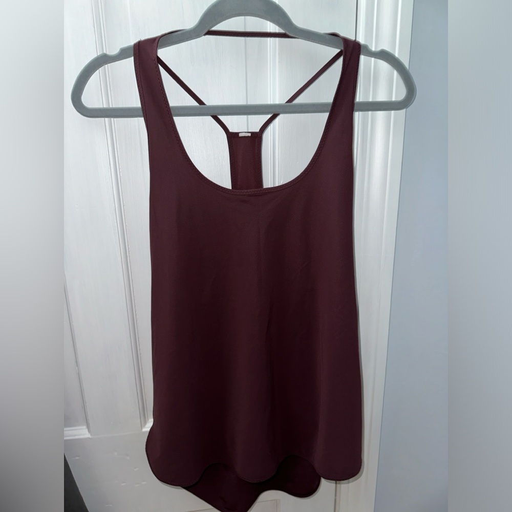 lululemon maroon tank